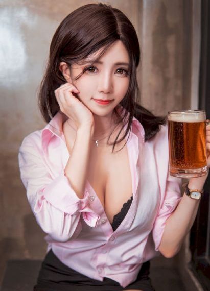 男生女生向前冲2024