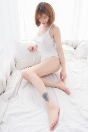 打扑克又叫又疼视频