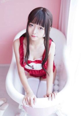 老板娘三