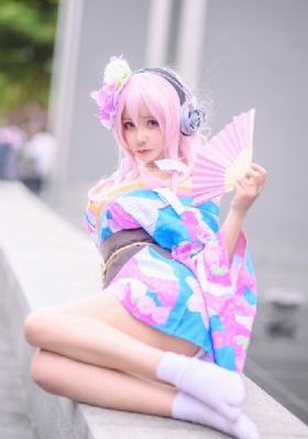 极品美女销魂一区二区三区免费